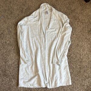Active life cardigan size large